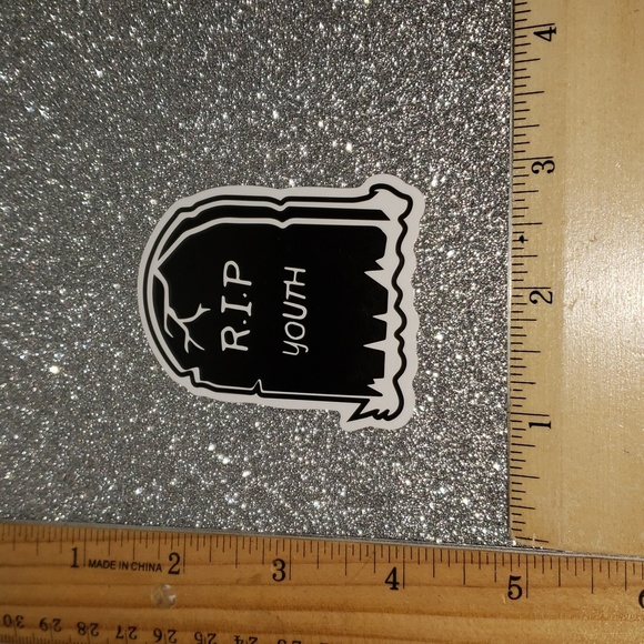 ART Gothic WATERPOOF Sticker Tomb Stone - Picture 2 of 7